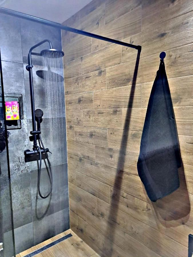 Apartman Aria De Lux Makarska Zewnętrze zdjęcie