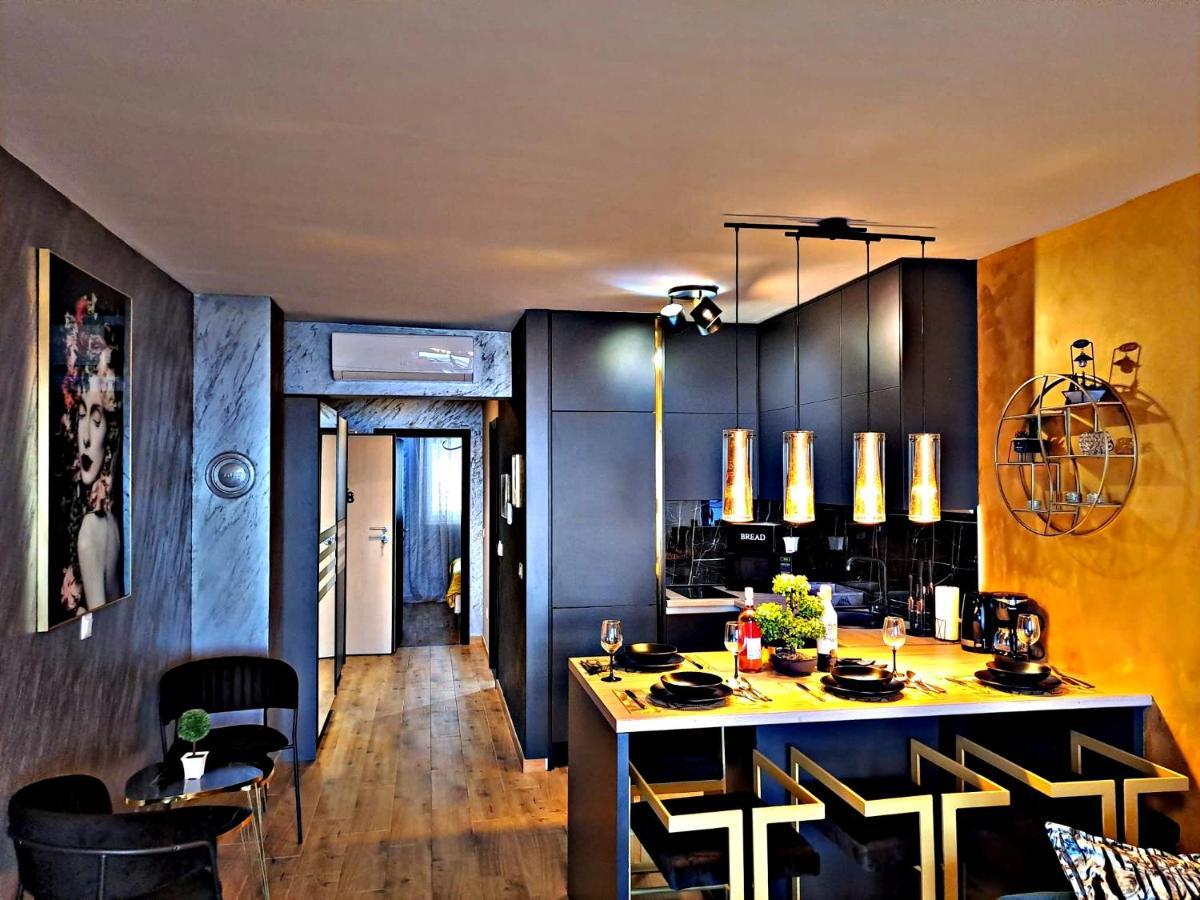 Apartman Aria De Lux Makarska Zewnętrze zdjęcie